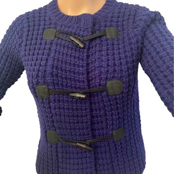 ⭐️ Theory Toggle Knit Sweater - Picture 10 of 10